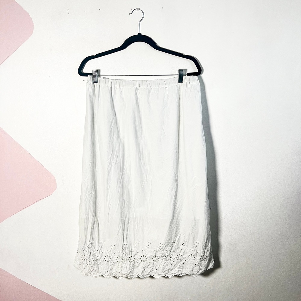 Uniqlo Midi Skirt Women's Medium White Eyelet Lace Embroidered Cottagecore
